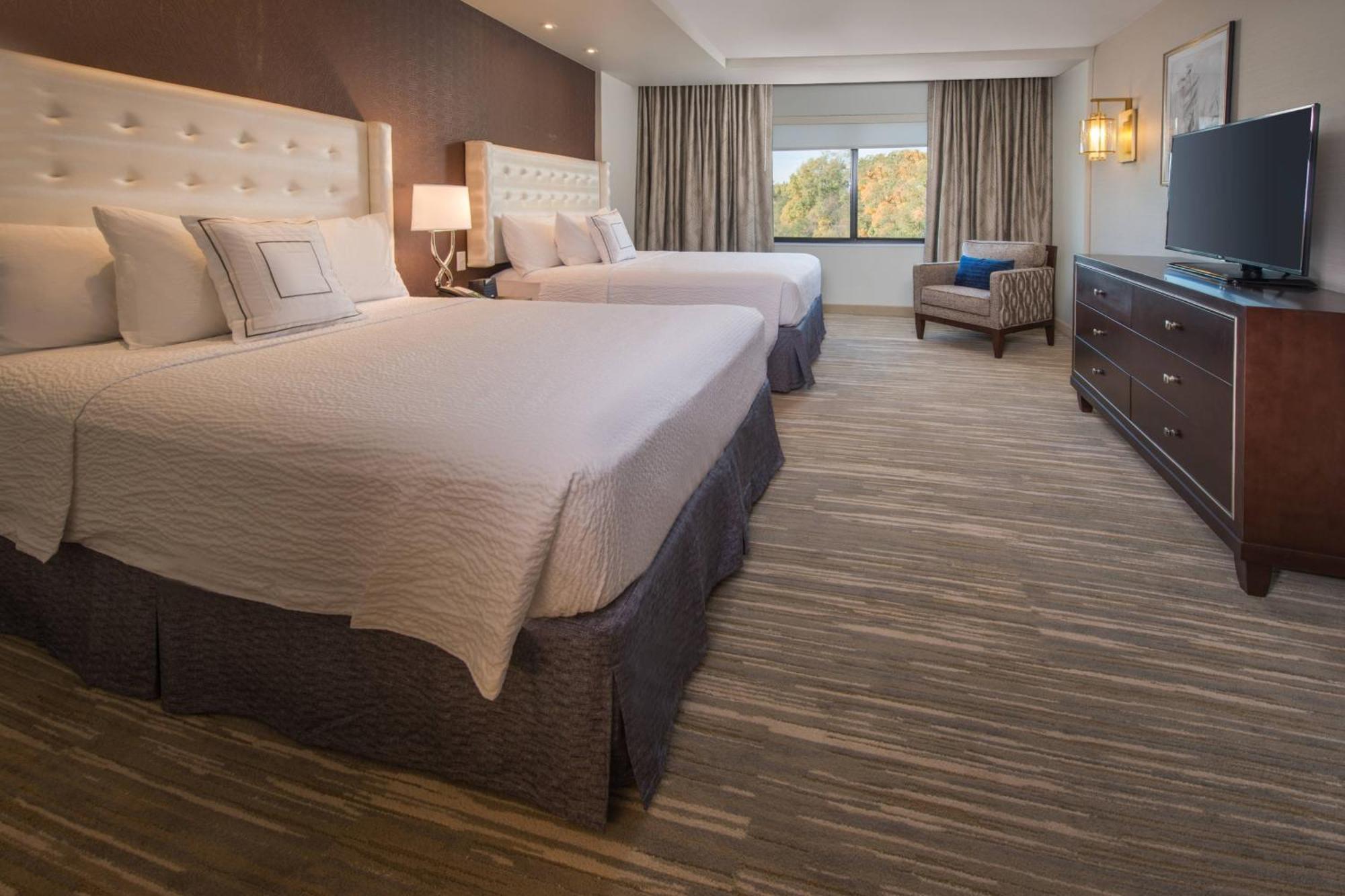 Courtyard By Marriott Shippensburg Hotel Екстериор снимка