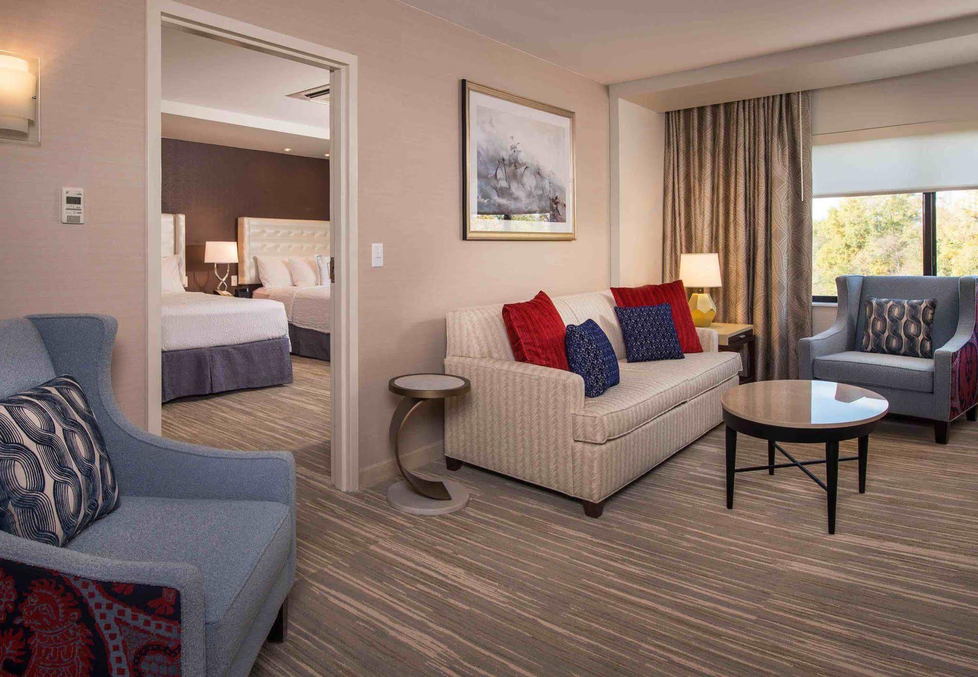Courtyard By Marriott Shippensburg Hotel Екстериор снимка